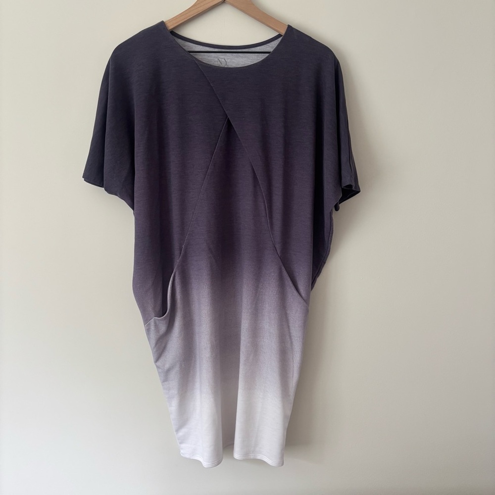 New York & Company Small Ombre Purple and White Dolman Sleeve Dress